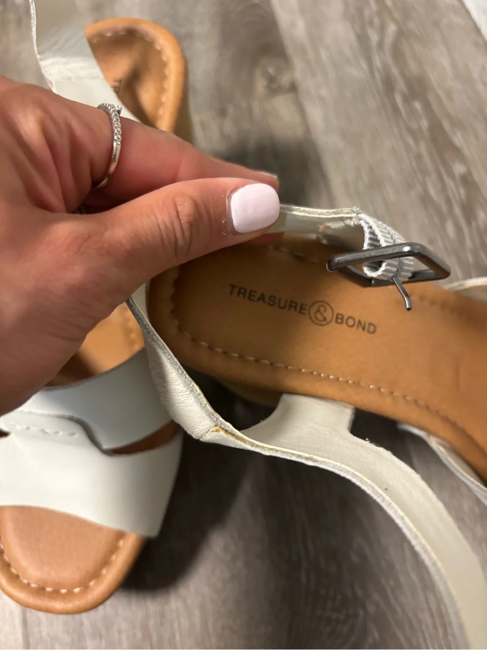 Treasure & Bond | Harmony Women’s White Leather Platform Sandals Wood Heels 6
